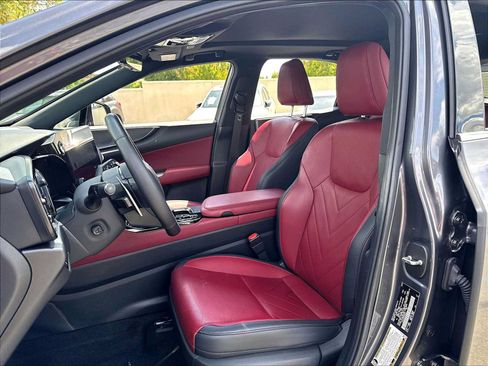 Used 2025 Lexus NX 350h AWD w/ Accessory Package (Z2) image 27