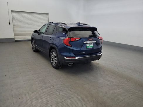 Used 2020 GMC Terrain SLT w/ Preferred Package FWD image 5