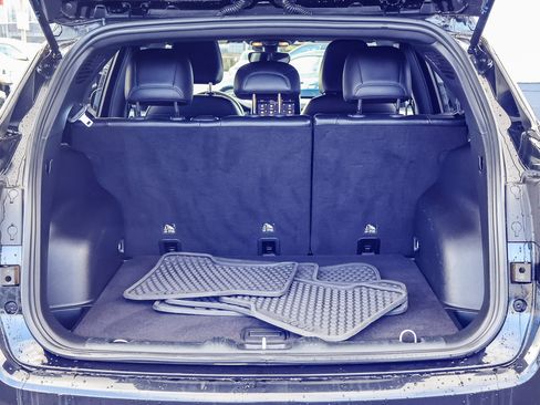 Used 2024 Jeep Compass Trailhawk image 15