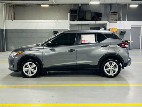 Used 2024 Nissan Kicks S FWD image 14