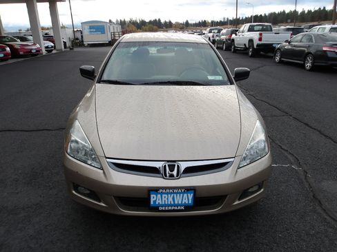 Used 2007 Honda Accord VP image 8