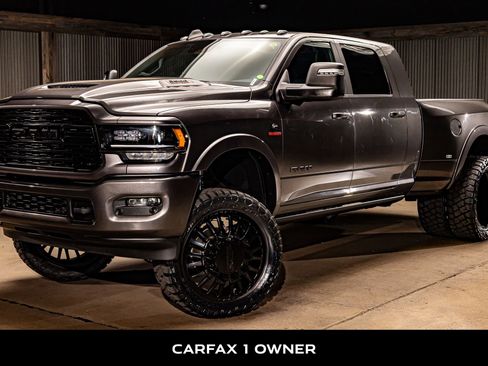 Used 2024 RAM 3500 Limited image 5