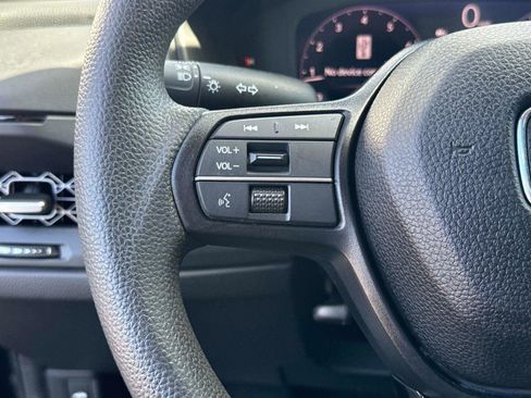 Used 2023 Honda Accord EX image 29