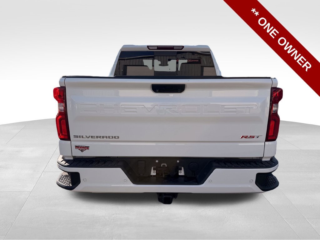 Used 2023 Chevrolet Silverado 1500 RST w/ Convenience Package II AWD/4WD image 5