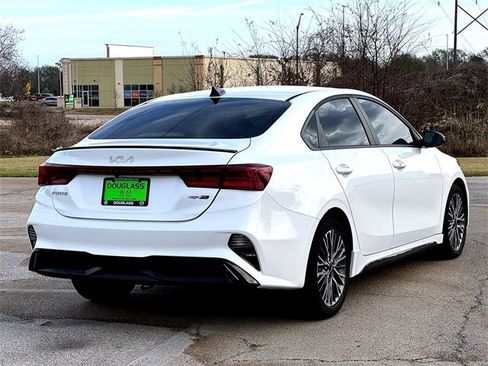 Used 2024 Kia Forte GT-Line w/ GT-Line Premium Package image 8