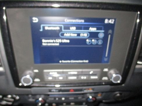 Used 2024 Nissan Frontier SL w/ Technology Package AWD/4WD image 26