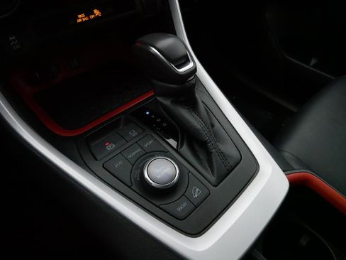 Certified 2024 Toyota RAV4 Adventure image 24