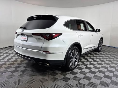 Certified 2025 Acura MDX w/ Technology Package FWD image 5