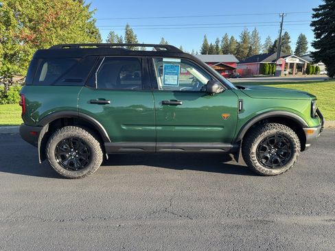 New 2025 Ford Bronco Sport Badlands w/ Sasquatch Badlands Package image 3