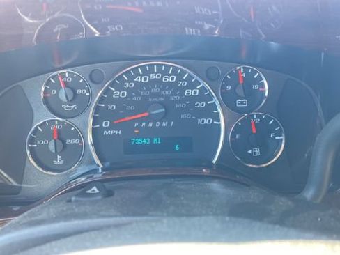 Used 2013 GMC Savana 2500 Extended RWD image 17