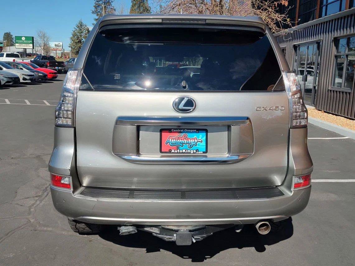 Used 2021 Lexus GX 460 Premium w/ Premium Package AWD/4WD image 4