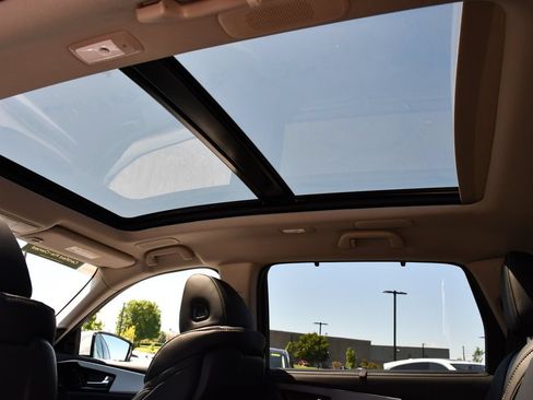 Certified 2026 Acura MDX FWD w/ Technology Package image 34