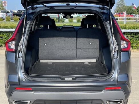 Used 2025 Honda CR-V Sport image 30