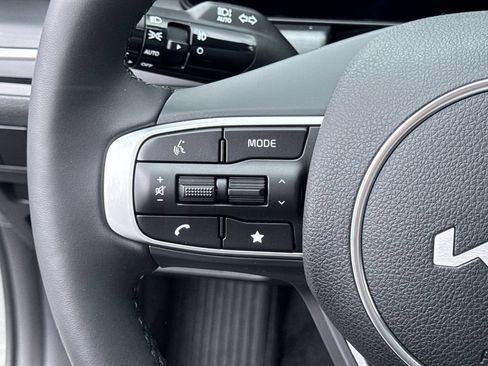 Used 2025 Kia K5 GT-Line w/ GT-Line Premium Package FWD image 16