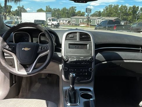 Used 2015 Chevrolet Malibu LS w/ Protection Package FWD image 10