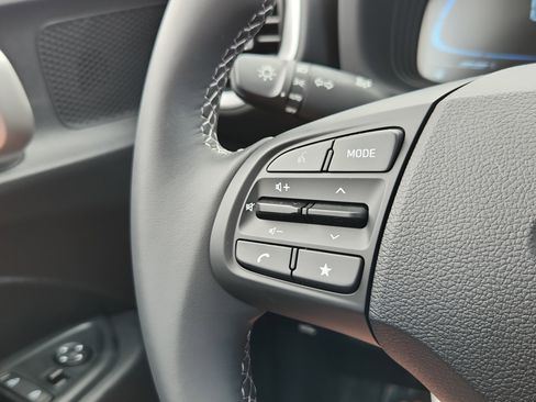 New 2026 Hyundai Venue SEL image 15