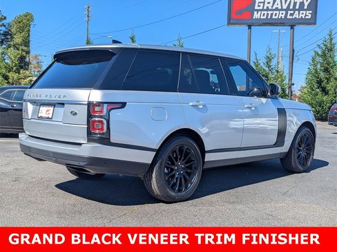 Used 2020 Land Rover Range Rover HSE image 4