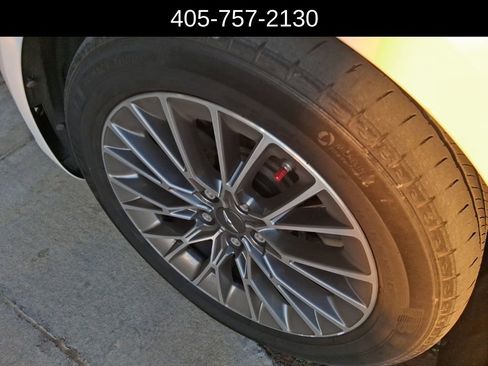 Used 2021 Genesis G80 2.5T image 10