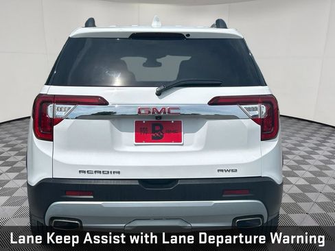Certified 2023 GMC Acadia SLE w/ Driver Convenience Package AWD/4WD image 4