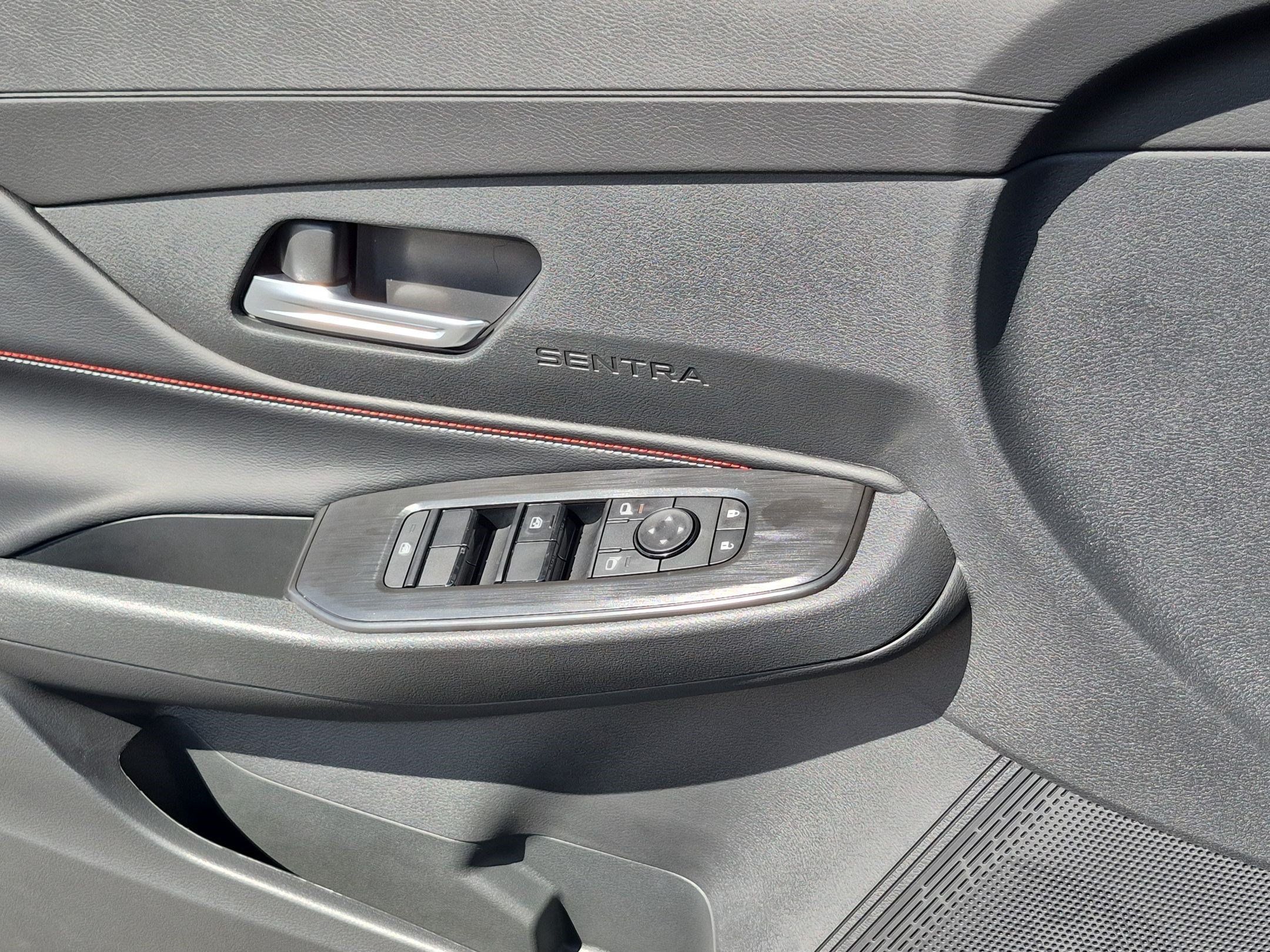 New 2027 Nissan Sentra SR w/ SR Premium Package FWD image 13