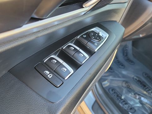 Used 2024 Kia Telluride S image 20