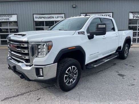 Used 2022 GMC Sierra 2500 SLE w/ SLE Convenience Package AWD/4WD image 3