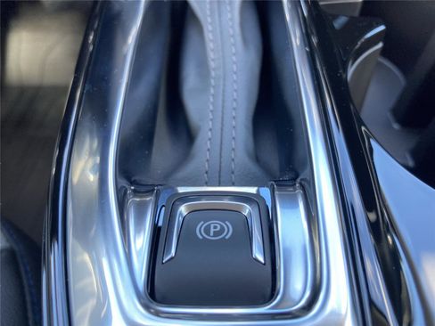 New 2026 Chevrolet Trax LT w/ Driver Confidence Package image 30