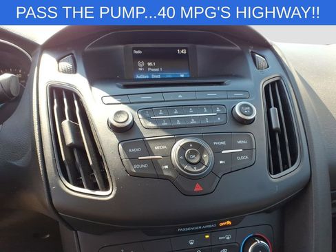 Used 2016 Ford Focus S w/ Exterior Protection Package image 23