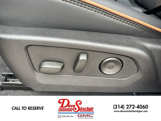 New 2026 GMC Canyon AT4 AWD/4WD image 12