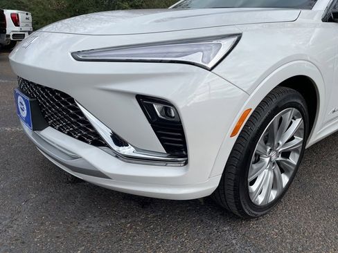 Used 2024 Buick Envista Avenir image 9