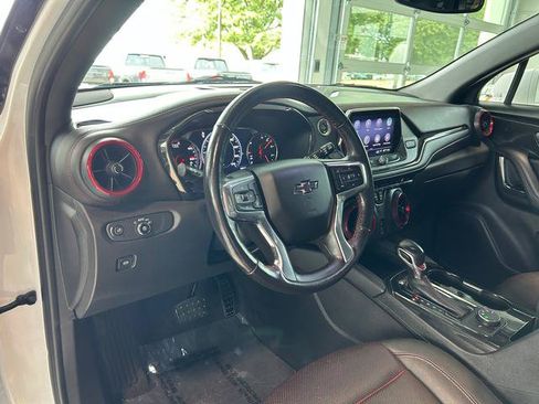 Used 2019 Chevrolet Blazer RS w/ Sun and Wheels Package AWD/4WD image 16