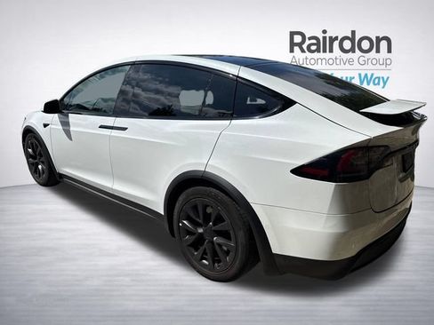 Used 2022 Tesla Model X AWD/4WD image 5