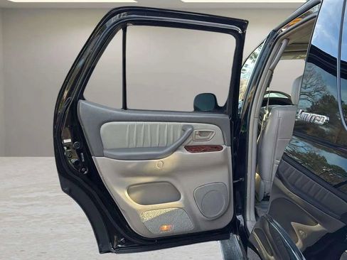 Used 2007 Toyota Sequoia Limited image 13