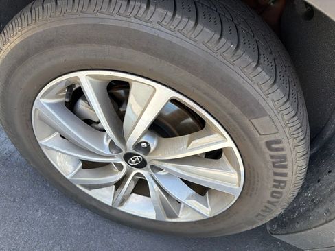 Used 2020 Hyundai Santa Fe Limited FWD image 3