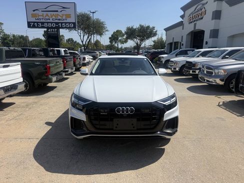 Used 2020 Audi Q8 Premium Plus AWD/4WD image 40
