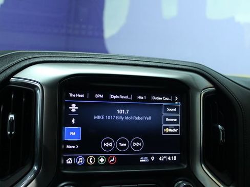 Used 2019 Chevrolet Silverado 1500 LT image 17