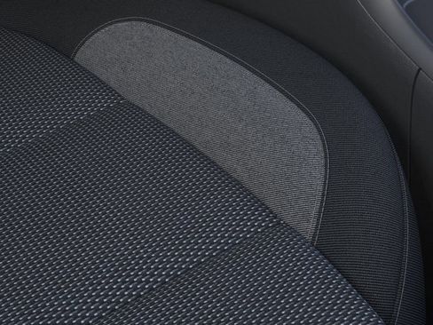 Used 2023 Chevrolet Traverse LT image 45