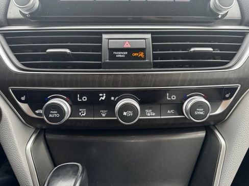 Used 2018 Honda Accord EX-L image 23