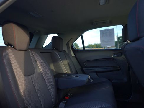 Used 2016 Chevrolet Equinox LT AWD/4WD image 17