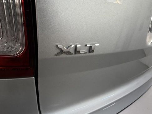 Used 2015 Ford Explorer XLT w/ Equipment Group 202B image 30