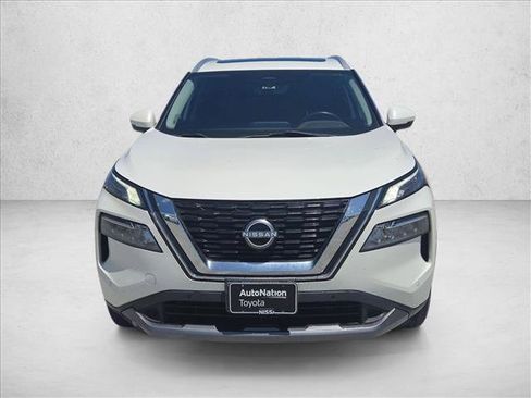 Used 2023 Nissan Rogue SL w/ SL Premium Package FWD image 2