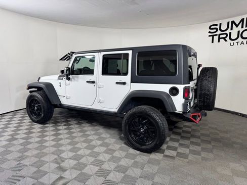 Used 2018 Jeep Wrangler Unlimited Sport AWD/4WD image 10