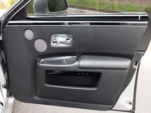 Used 2013 Rolls-Royce Ghost image 68