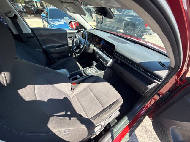 Used 2025 Hyundai Kona SEL AWD/4WD image 20