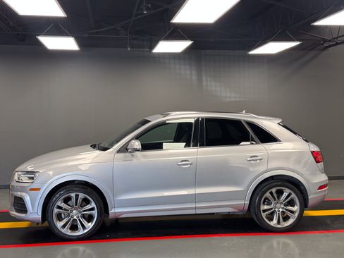 Used 2016 Audi Q3 2.0T Premium Plus w/ Technology Package AWD/4WD image 3