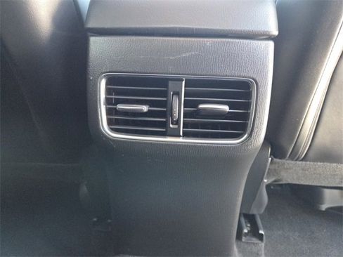 Used 2020 MAZDA CX-5 Touring image 17