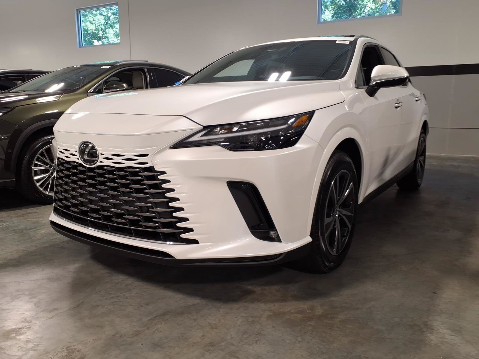 New 2026 Lexus RX 350 AWD image 3