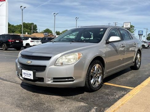Used 2008 Chevrolet Malibu LT w/ Power Convenience Package FWD image 4