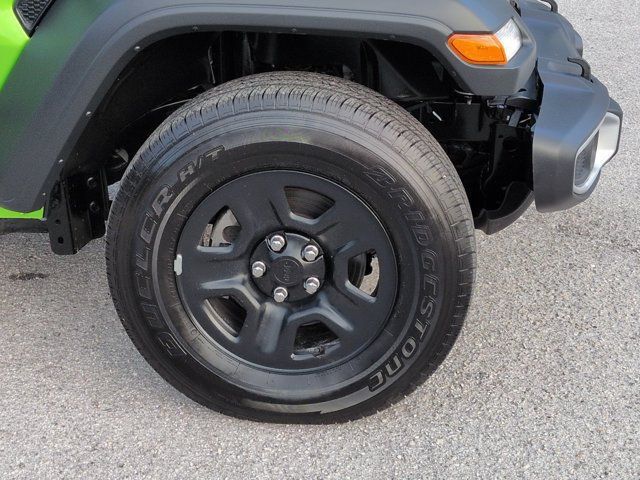 Used 2025 Jeep Gladiator Sport AWD/4WD image 10