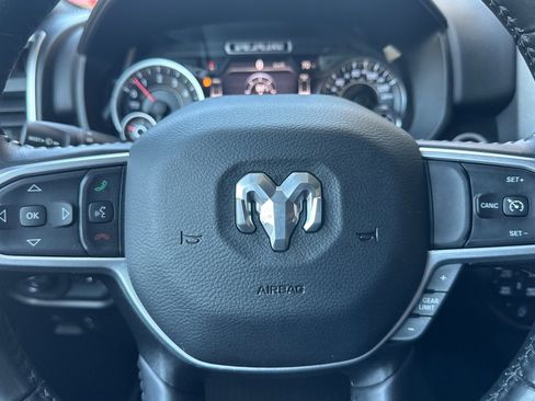 Used 2020 RAM 1500 Big Horn AWD/4WD image 23
